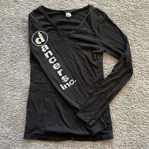 Dancers Inc. Black Long-sleeve V-neck T-shirt, Girls Large